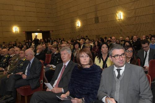 Anche l'assessore all'Università Alessia Rosolen e l'assessore alle Autonomie locali Pierpaolo Roberti hanno partecipato all'inaugurazione del nuovo anno accademico dell'ateneo giuliano.